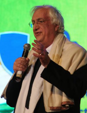 IFFI  Lifetime Achievement Award Bertrand Tavernier : a deeply committed, politically engaged film-maker