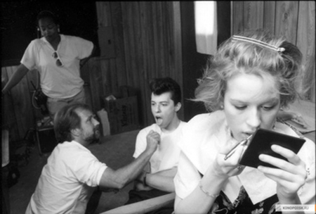 Jon Cryer and Molly Ringwald on the set of "Pretty in Pink", 1985
