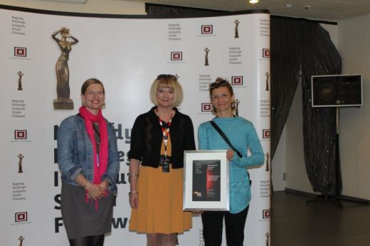 Agnieszka Odorowicz Director of Polish Film Instuitute is giving diploma for Etiuda&Anima