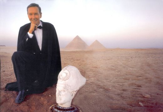 Shady Abdel Salam. His only full-lentth feature film "The Mummy" is considered  by some to be a masterpiece.