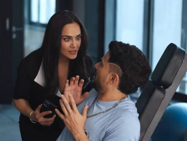 Preity Zinta and Kunal Kemmu in Vibe